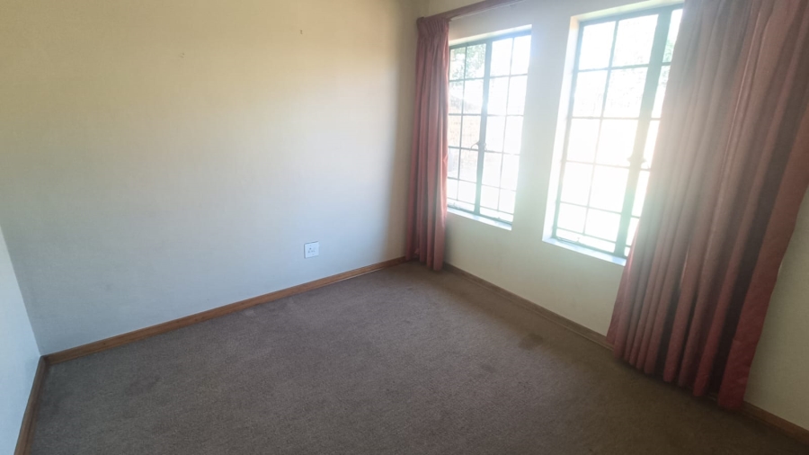 3 Bedroom Property for Sale in Hennopspark Gauteng