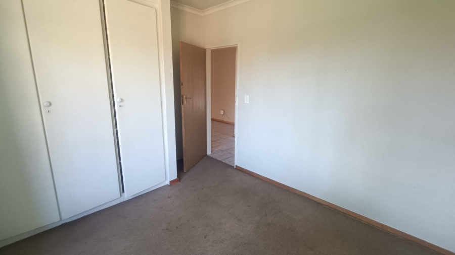 3 Bedroom Property for Sale in Hennopspark Gauteng