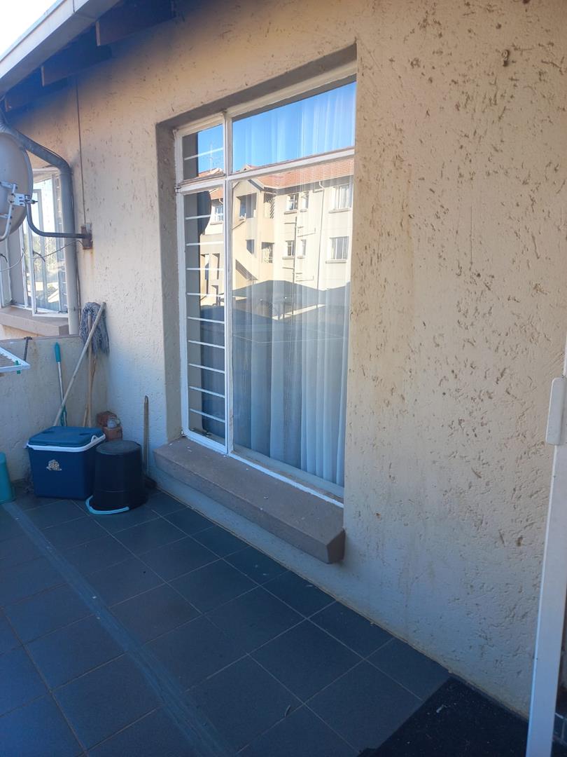 0 Bedroom Property for Sale in Linmeyer Gauteng