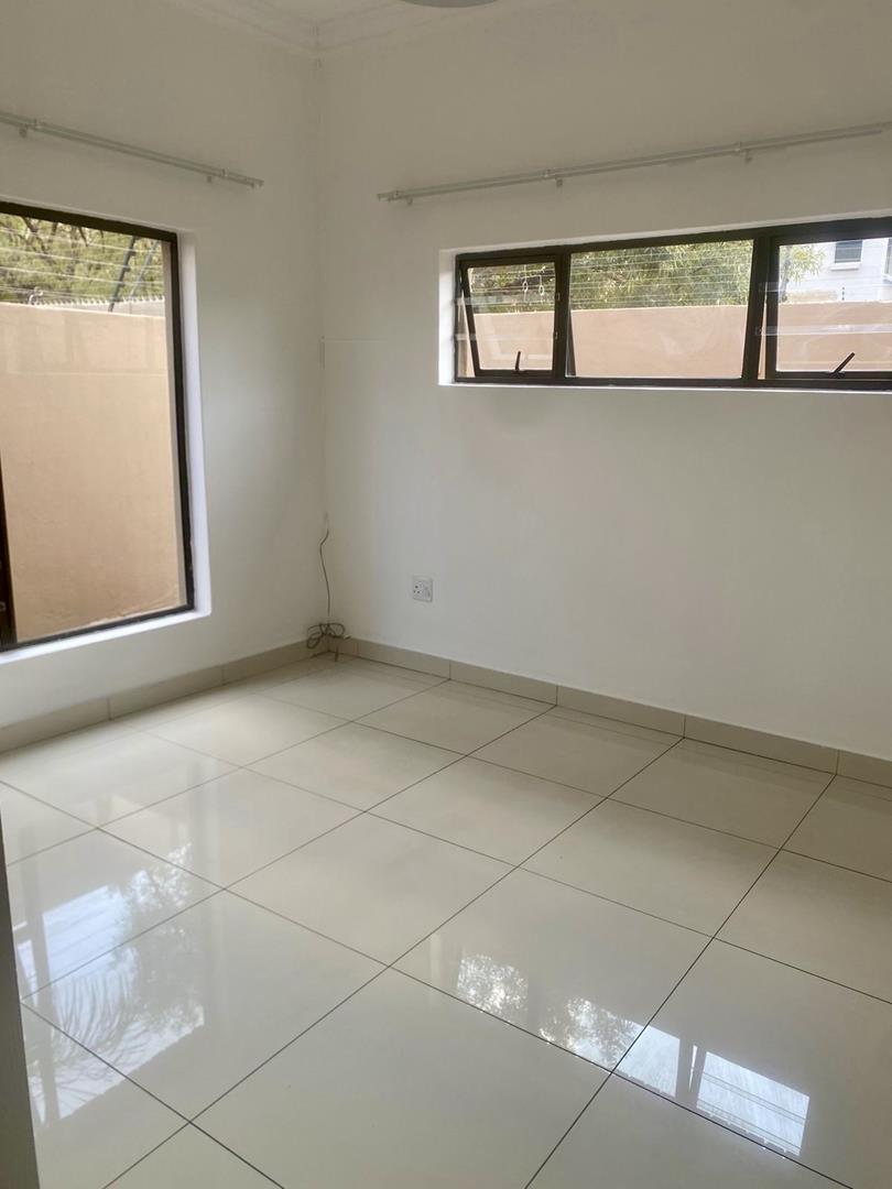 To Let 3 Bedroom Property for Rent in Beyerspark Gauteng