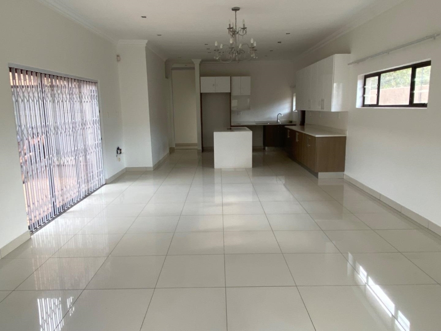 To Let 3 Bedroom Property for Rent in Beyerspark Gauteng