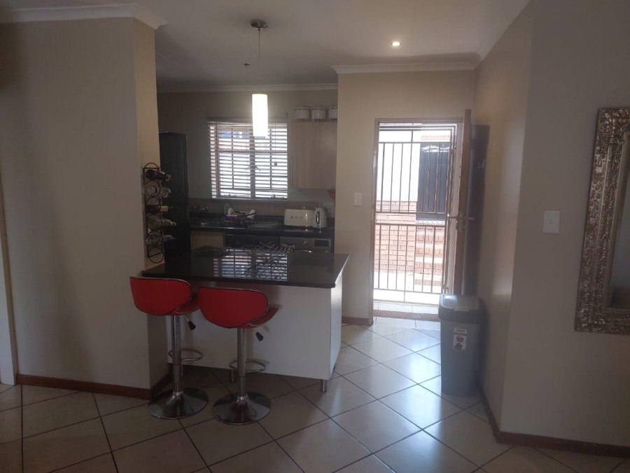 3 Bedroom Property for Sale in Mooikloof Ridge Gauteng