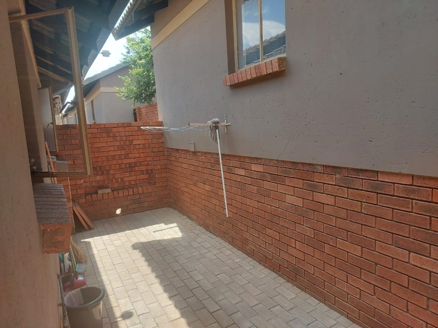 3 Bedroom Property for Sale in Mooikloof Ridge Gauteng