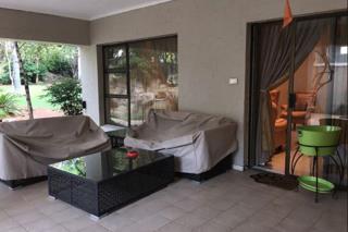 To Let 2 Bedroom Property for Rent in Houghton Gauteng