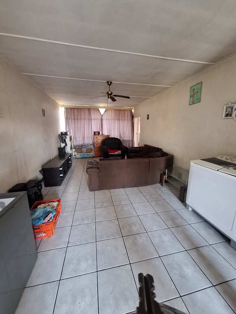 1 Bedroom Property for Sale in Dinwiddie Gauteng