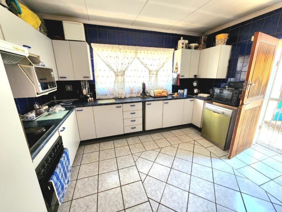 3 Bedroom Property for Sale in Mayberry Park Gauteng