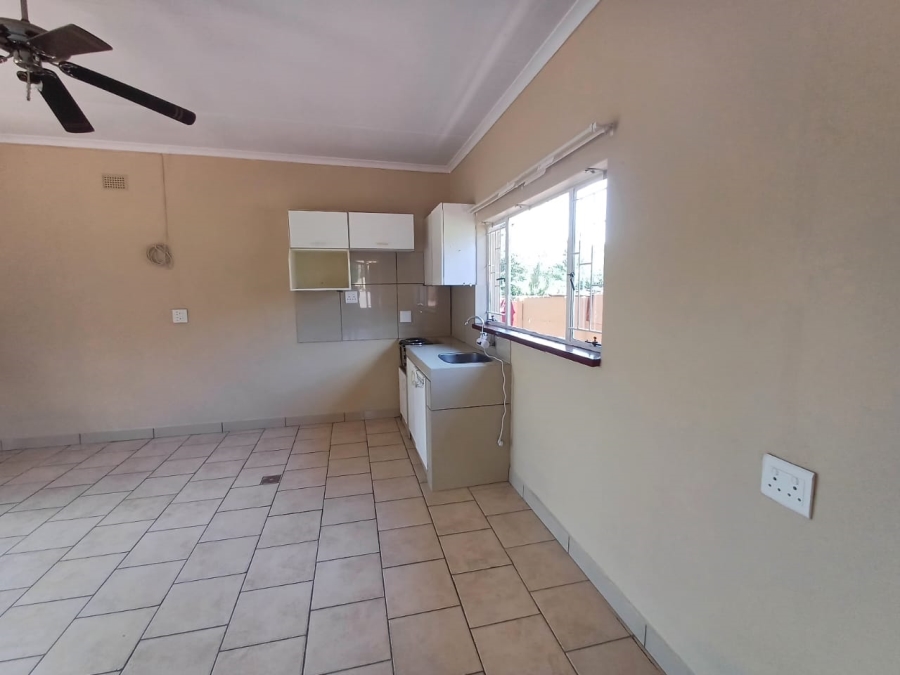 To Let 1 Bedroom Property for Rent in Maraisburg Gauteng