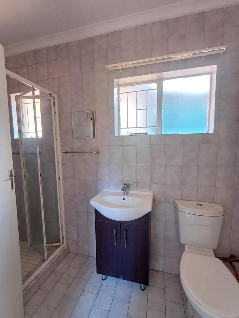 To Let 1 Bedroom Property for Rent in Maraisburg Gauteng