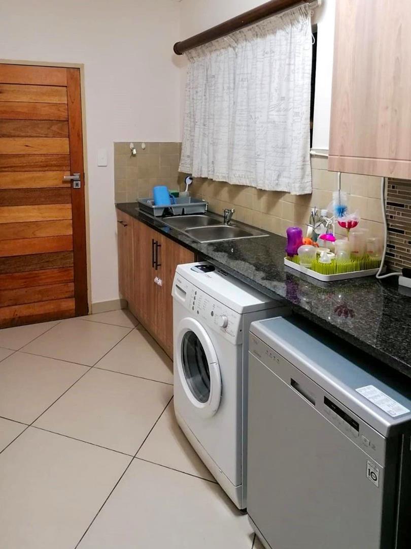 To Let 3 Bedroom Property for Rent in Olympus Gauteng