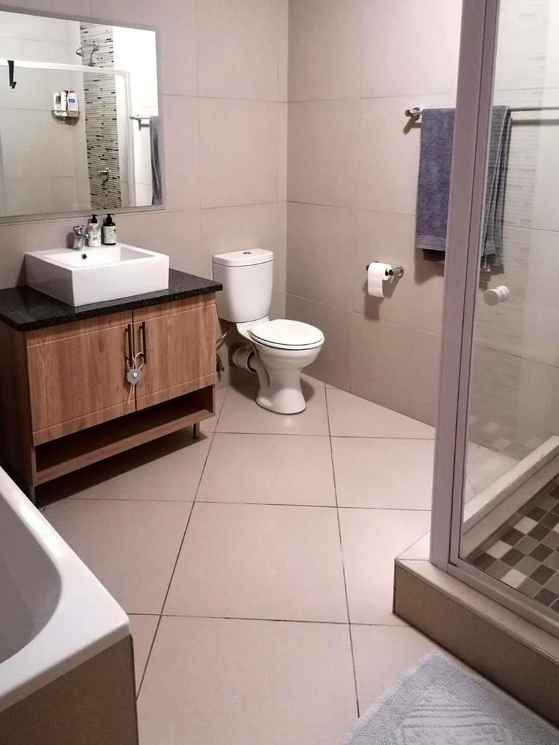 To Let 3 Bedroom Property for Rent in Olympus Gauteng