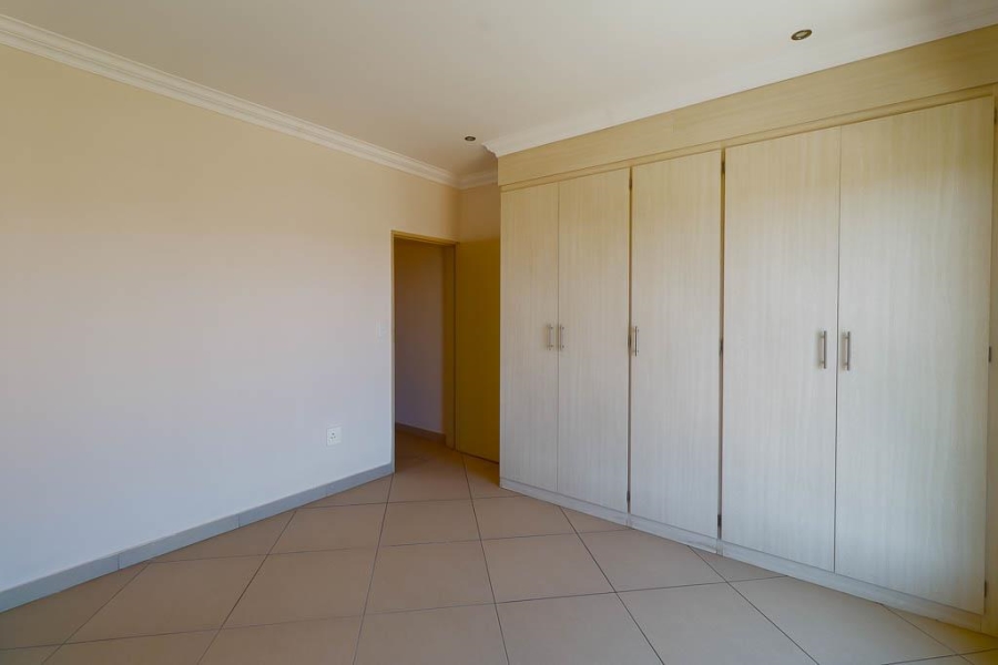 To Let 3 Bedroom Property for Rent in Olympus Gauteng