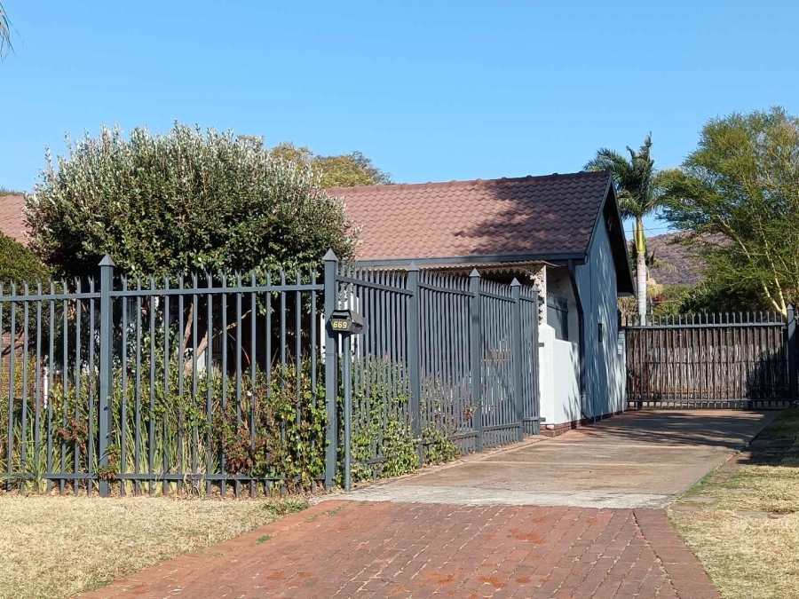 3 Bedroom Property for Sale in Dorandia Ext 7 Gauteng