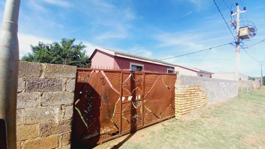 5 Bedroom Property for Sale in Drieziek Gauteng