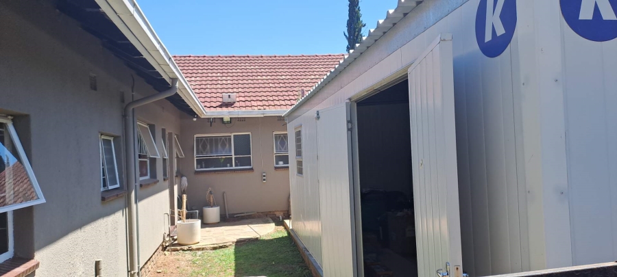 3 Bedroom Property for Sale in Brackenhurst Gauteng