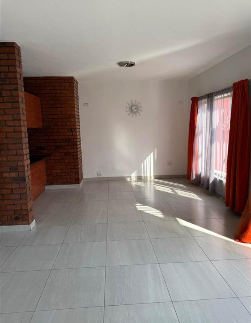 To Let 2 Bedroom Property for Rent in Midridge Park Gauteng