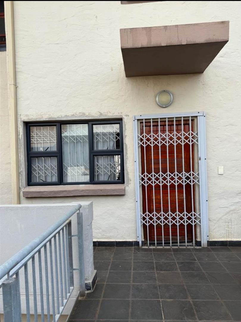 To Let 2 Bedroom Property for Rent in Midridge Park Gauteng