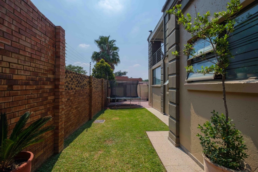 4 Bedroom Property for Sale in Moreleta Park Gauteng