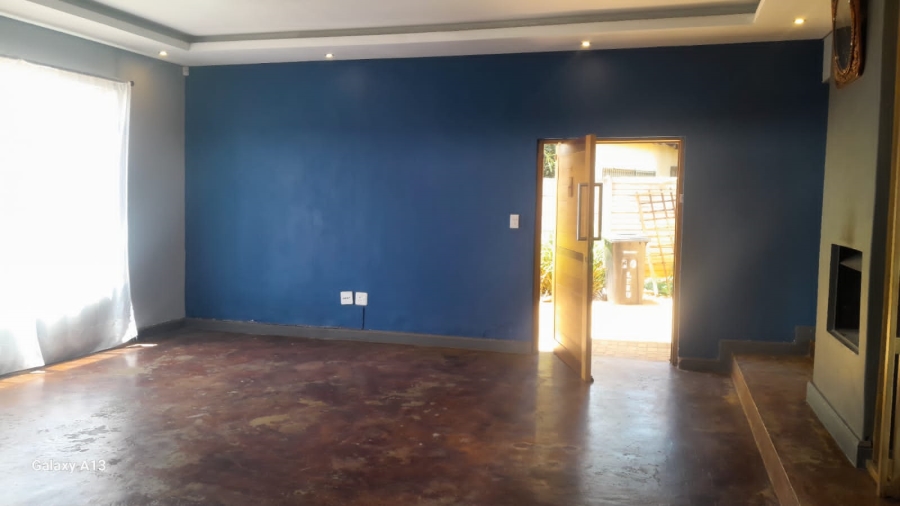 To Let 3 Bedroom Property for Rent in Birchleigh Gauteng