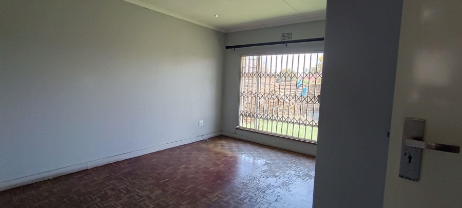 To Let 3 Bedroom Property for Rent in Birchleigh Gauteng