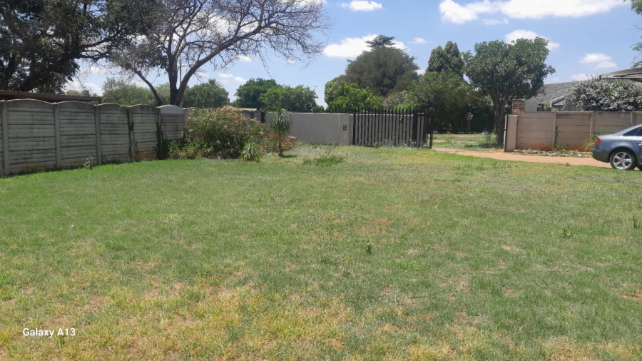 To Let 3 Bedroom Property for Rent in Birchleigh Gauteng