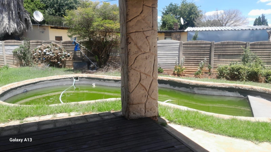 To Let 3 Bedroom Property for Rent in Birchleigh Gauteng