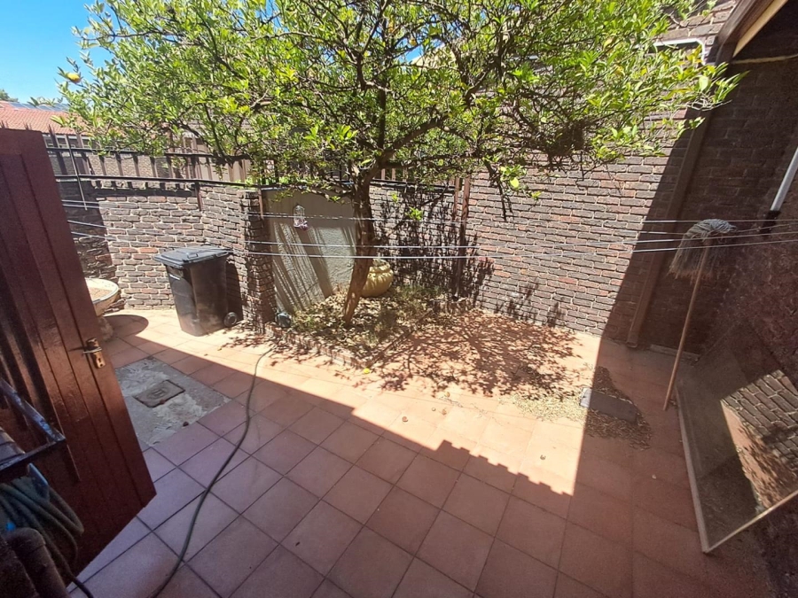 3 Bedroom Property for Sale in Brackenhurst Gauteng