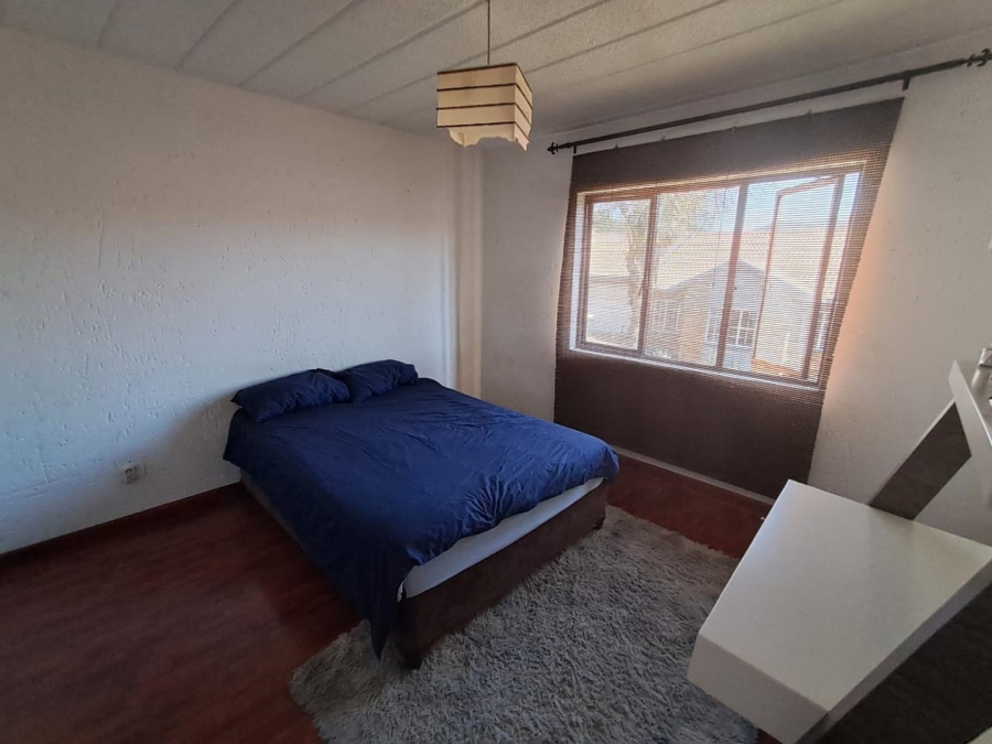 3 Bedroom Property for Sale in Glenvista Gauteng