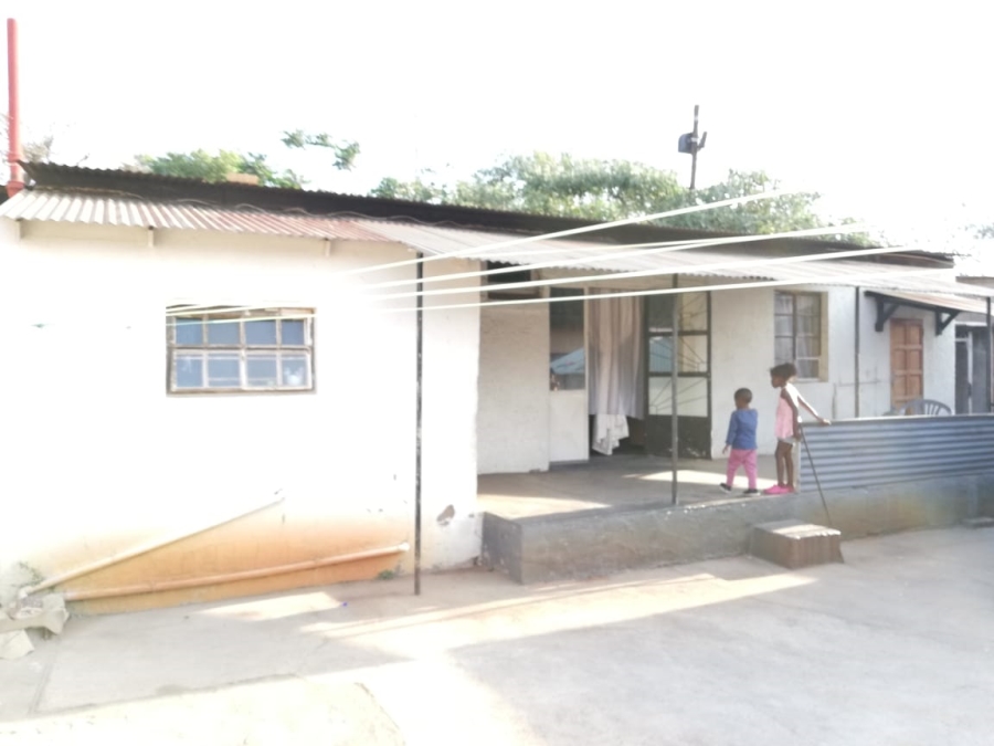 2 Bedroom Property for Sale in Turffontein Gauteng