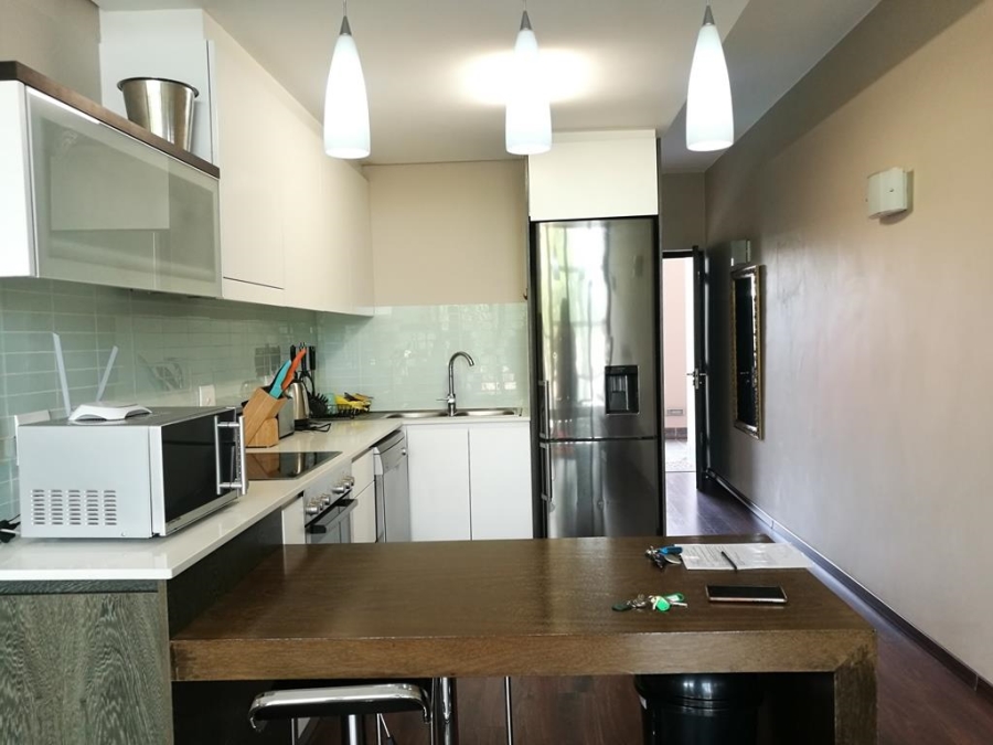 To Let 1 Bedroom Property for Rent in Houghton Gauteng