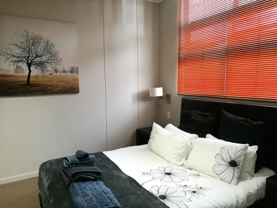 To Let 1 Bedroom Property for Rent in Houghton Gauteng