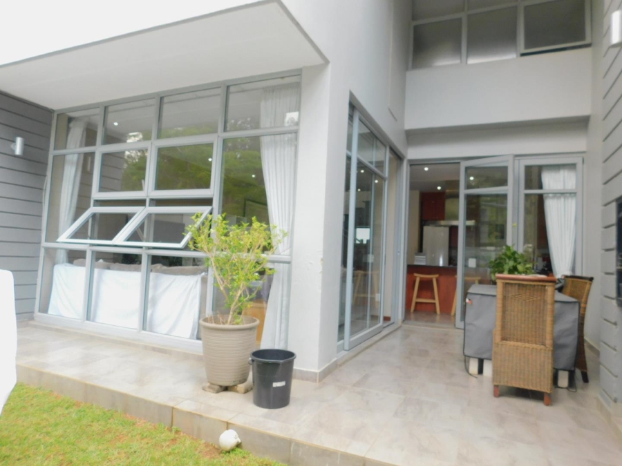 To Let 2 Bedroom Property for Rent in Bryanston Gauteng