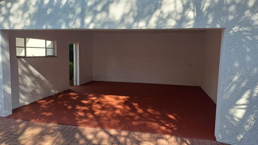 To Let 4 Bedroom Property for Rent in Brooklyn Gauteng