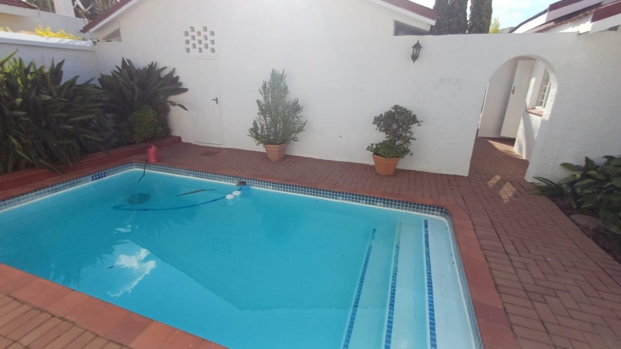 To Let 4 Bedroom Property for Rent in Brooklyn Gauteng