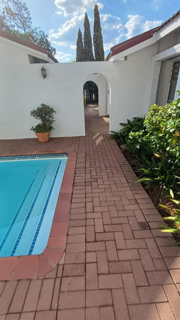 To Let 4 Bedroom Property for Rent in Brooklyn Gauteng