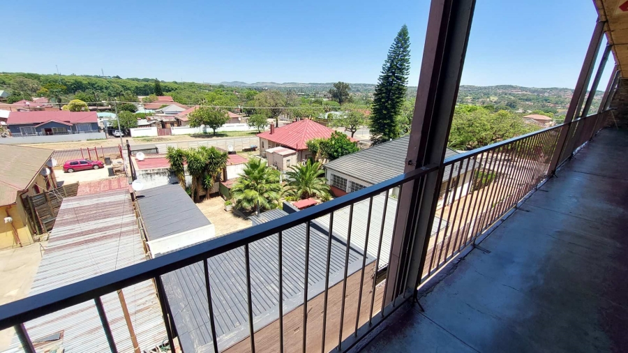 2 Bedroom Property for Sale in Pretoria West Gauteng