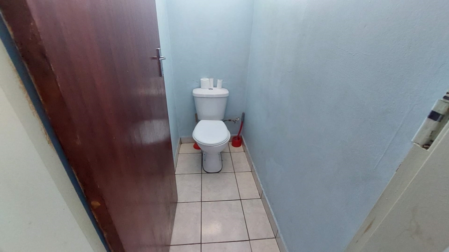 2 Bedroom Property for Sale in Pretoria West Gauteng