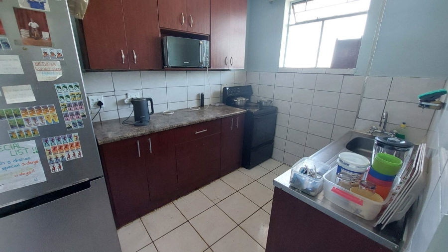 2 Bedroom Property for Sale in Pretoria West Gauteng