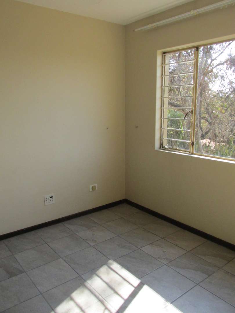 To Let 1 Bedroom Property for Rent in Wapadrand Gauteng