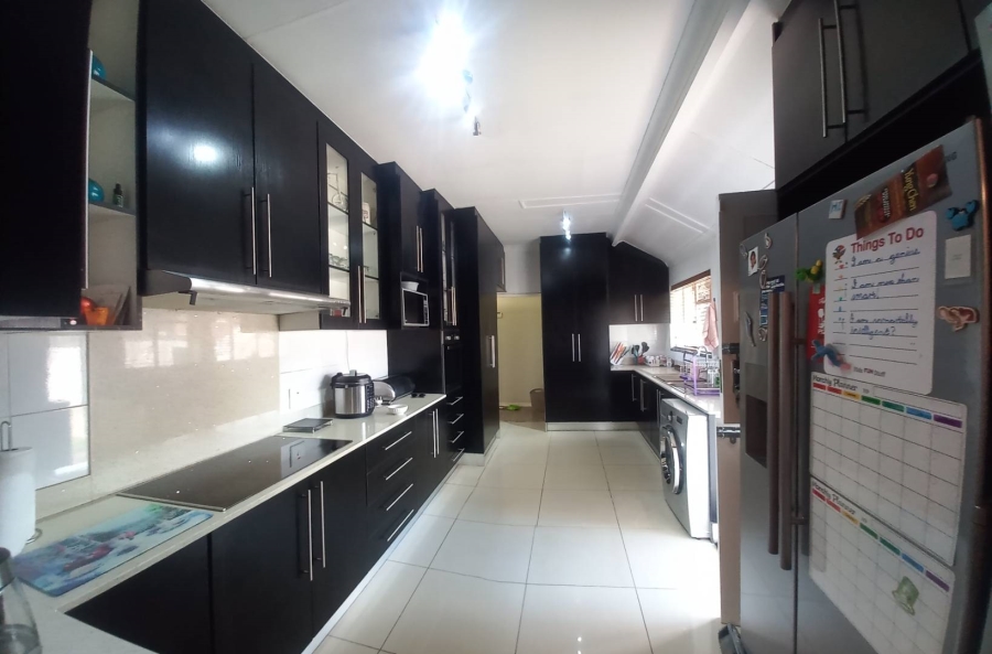 3 Bedroom Property for Sale in Edleen Gauteng