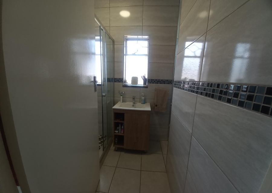 3 Bedroom Property for Sale in Edleen Gauteng