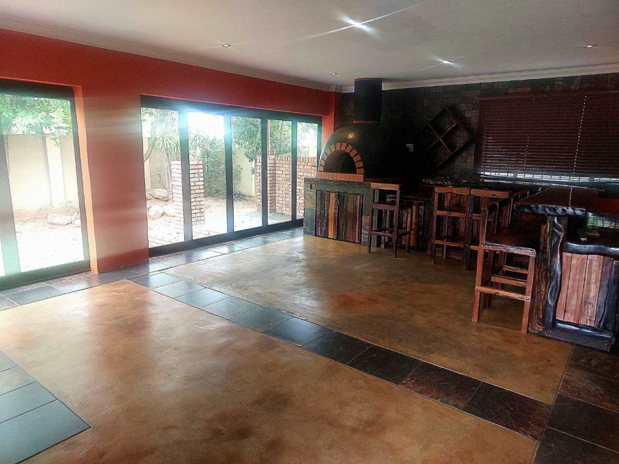 3 Bedroom Property for Sale in Farrarmere Gauteng