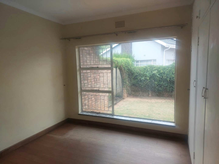 3 Bedroom Property for Sale in Farrarmere Gauteng