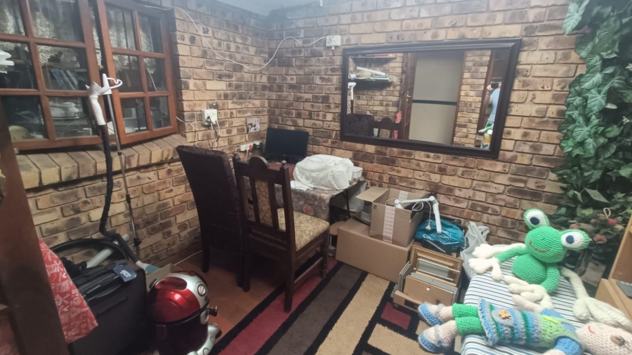 3 Bedroom Property for Sale in Clubview Gauteng