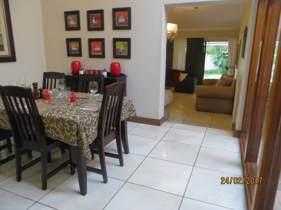 To Let 3 Bedroom Property for Rent in Die Hoewes Gauteng