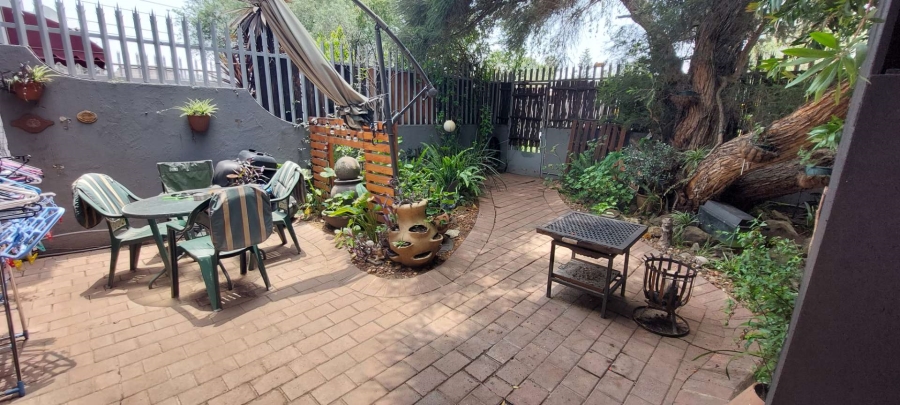 3 Bedroom Property for Sale in Verwoerdpark Gauteng