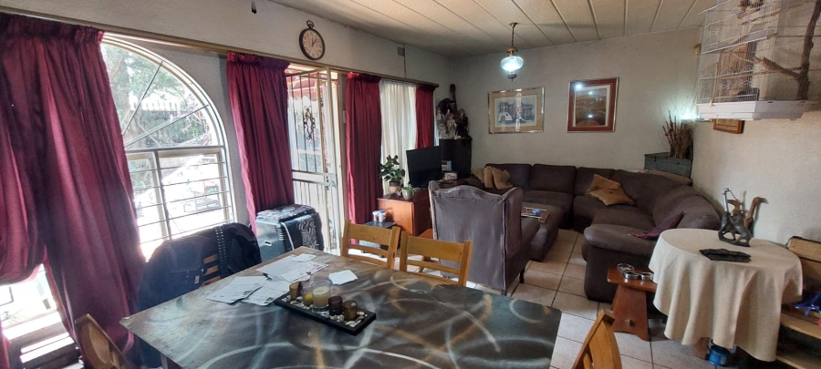 3 Bedroom Property for Sale in Verwoerdpark Gauteng