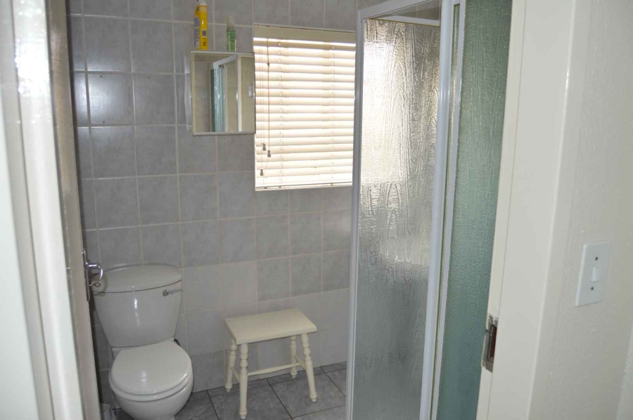 3 Bedroom Property for Sale in New Redruth Gauteng