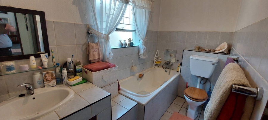 2 Bedroom Property for Sale in Elandshaven Gauteng