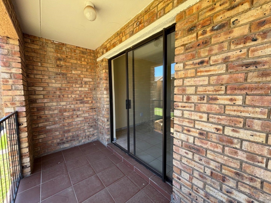 2 Bedroom Property for Sale in Princess A H Gauteng