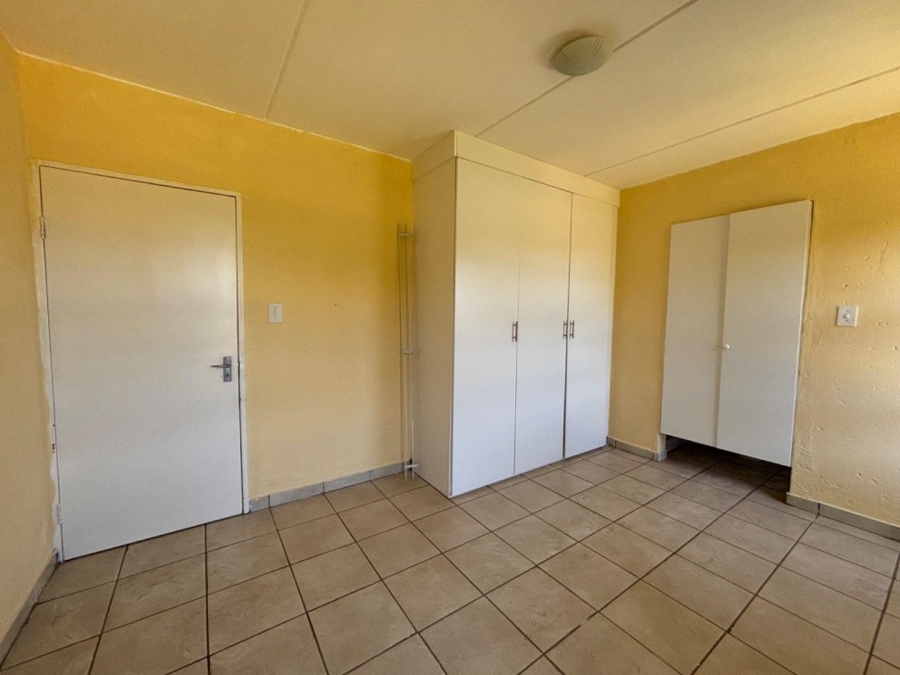 2 Bedroom Property for Sale in Princess A H Gauteng